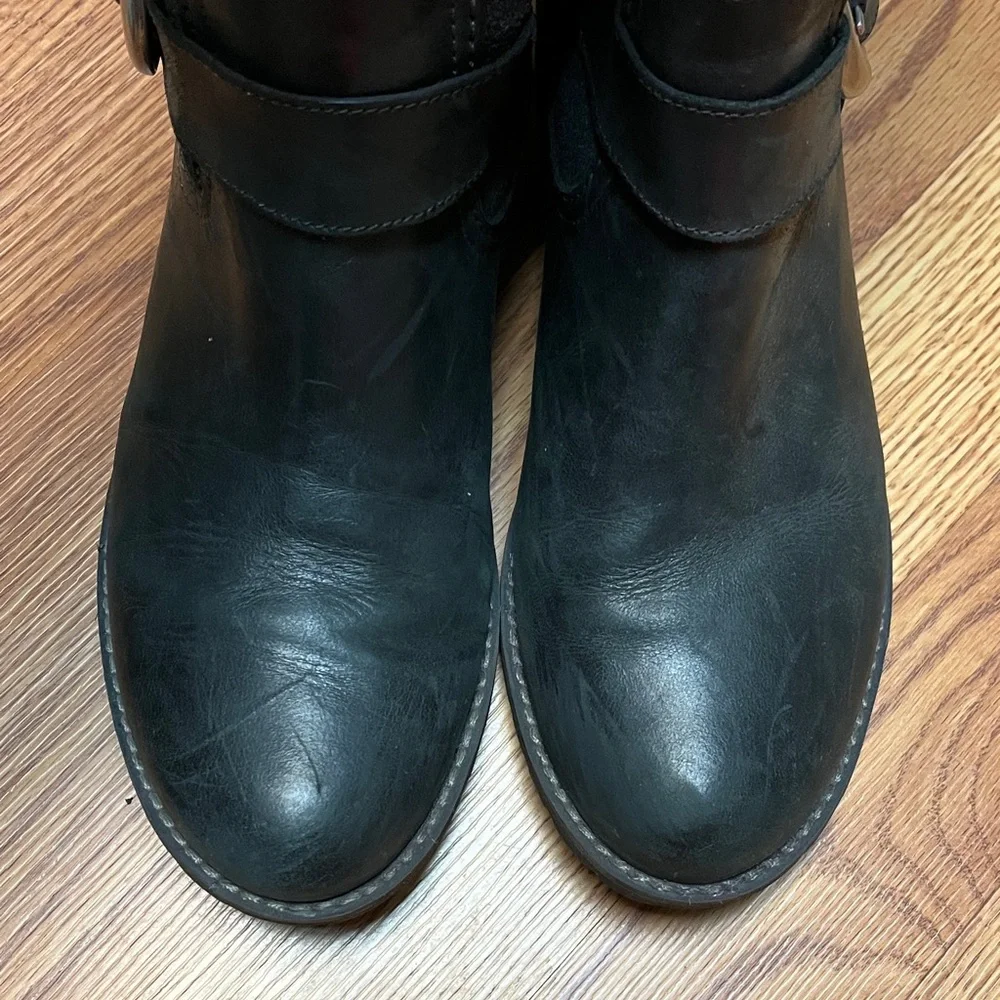 Timberland Black Leather Heeled Boots Size 8 - Picture 12 of 13